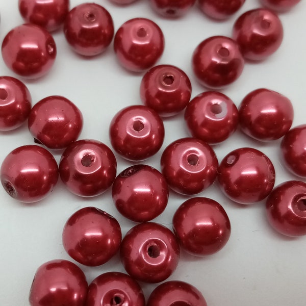 50 Dark Red Pearl Beads 8mm 3/8in Berry Burgundy Red Shimmer Pearlised Glass Beads for Jewellery Making and Christmas Crafts