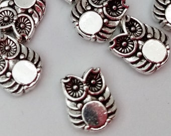 10 Small Owl Beads  10mm x 8mm Silver Plated Metal Owl Bird Beads for Children's Jewellery Making Metal Spacer Animal Beads