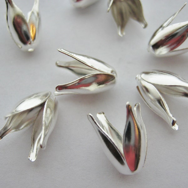 20 Silver Bead Caps Flower Petal 12mm  1/2in Metal Bead Ends for DIY Jewellery Making Bead Findings