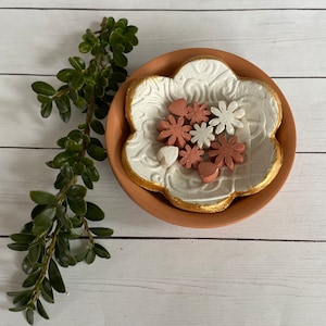 Clay Essential Oil Diffuser, Terracotta Diffuser, Office Diffuser, Home Fragrance Diffuser, Flower Diffuser, Mother&#39;s Day Gifts
