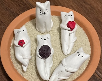 Handmade Clay Cat Essential Oil Diffuser Stone: Aromatherapy Gift