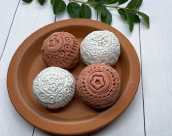 Terracotta Diffuser Stones, Relaxation Gifts, Home Fragrance Diffuser, Office Desk Decor, Aromatherapy Gift, Home Fragrance, Entryway Decor