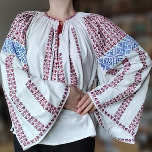 More than 100 TRADITIONAL ROMANIAN EMBROIDERY Patterns , Home and Living and Clothes Decoration, Vintage Art, Instant Download, Digital