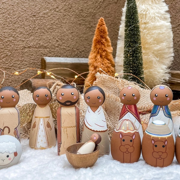 Krippenfiguren Peg Doll Set | 13 Teilig | Handbemalt | Weihnachtsschmuck | Farbneutrale Weihnachtskrippe | Weihnachtsgeschenk | Holzkrippe