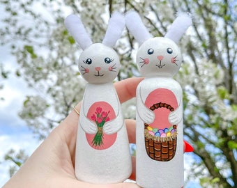 Easter Bunny Peg Dolls | Spring Tulips | Tulips | Bouquet | Easter | Easter Basket | Easter Eggs | Easter Bunny | Bunny | Hand Painted