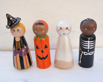 Trick-or-Treat Kids / Halloween Peg Doll Set
