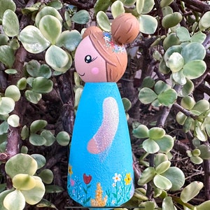 Spring Flower Peg Doll | Spring Flower | Spring | Hand Painted | Wooden Toy | Hand Painted Toy | Wooden Decor | Hand Painted Decor | Gift image 7