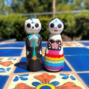 Día de los Muertos Peg Dolls / Día de Muertos / Calavera de Azúcar / Calavera / Ofrenda / Pintado a mano / Decoración de madera /