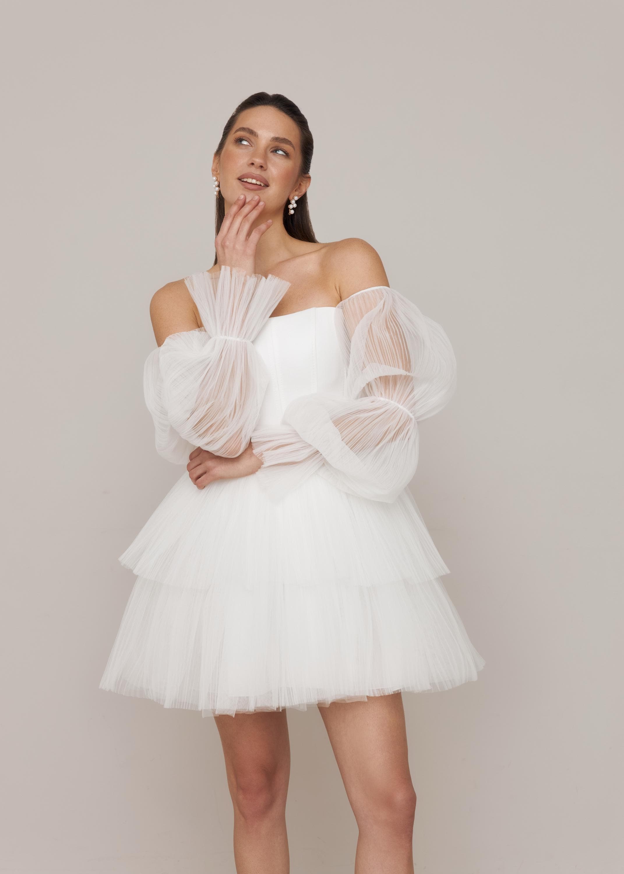 Mini Wedding Dress, Short Bridal Reception Dress with detachable Tulle Sleeves, Second Bridal Outfit, Scarlet