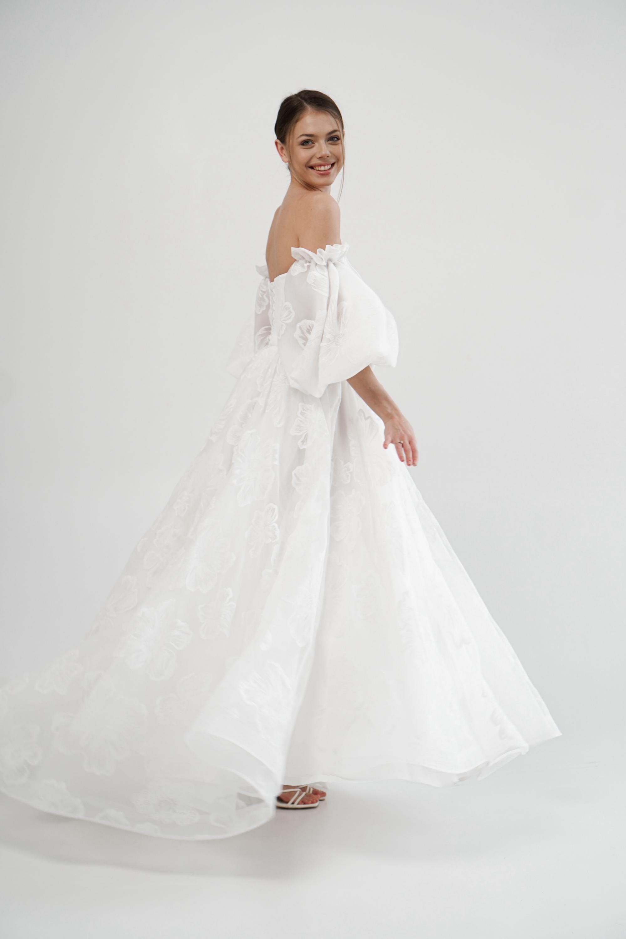 Annabelle Wedding Dress: Glitzerndes Organzakleid mit Abnehmbaren Ärmeln