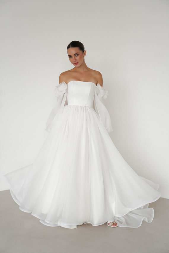Ariel Long Dress, Wedding Dress With Long Sleeves, Organza Long Bridal Dress  With 3D Flowers, Custom Wedding Dress - Etsy Canada