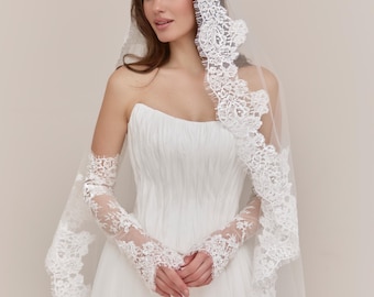 Cathedral mantilla veil, Blusher, Edge Veil, Spanish, Clara