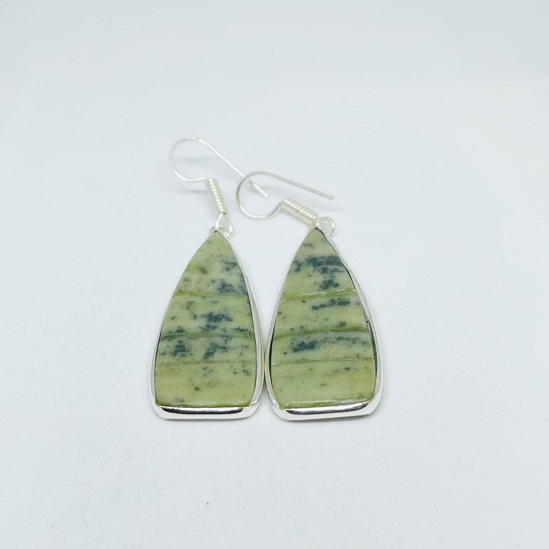 Green Serpentine + Thai Silver Bead Earring main image 0