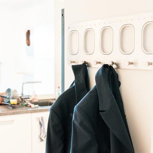 Wieszak na ubrania w kształcie samolotu, 5 elementów – duże wieszaki na ubrania, wieszak ścienny – meble lotnicze – aluminiowy wieszak na kurtki – prezent dla fanów lotnictwa