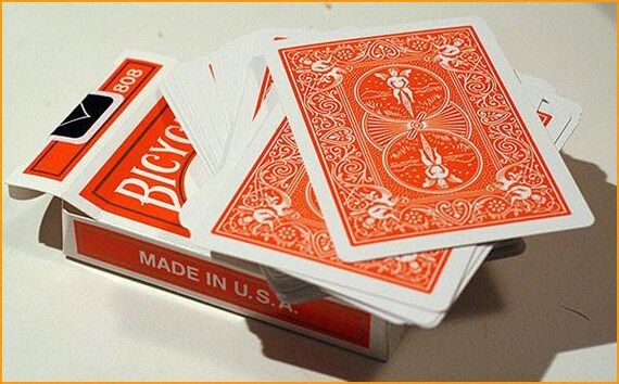 Reverse svengali deck deals