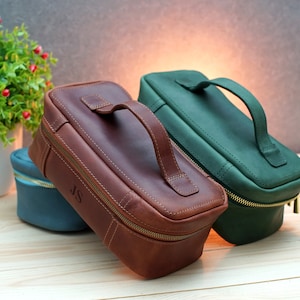 Leather Cosmetic Bag for Women, Personalized Makeup Organizer Bag, Make Up Bag Women, Bridesmaid Gift
