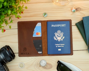 Leder Reisepasshülle, Personalisierte Passhülle, Personalisierte Passhülle, Reisegeschenk, graviertes Reisepassportemonnaie