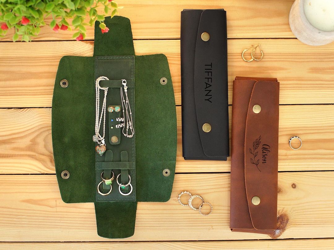 Custom Jewelry Case, Engraved Leather Organizer for Ring Earring Bracelets, Gifts for Her, Travel Jewelry Holder, Christmas Gift for Women