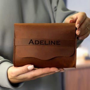 Porta uncinetto in pelle con nome, regali di Natale per la mamma, custodia per uncinetto personalizzata, organizer per uncinetto personalizzato, regalo per le donne