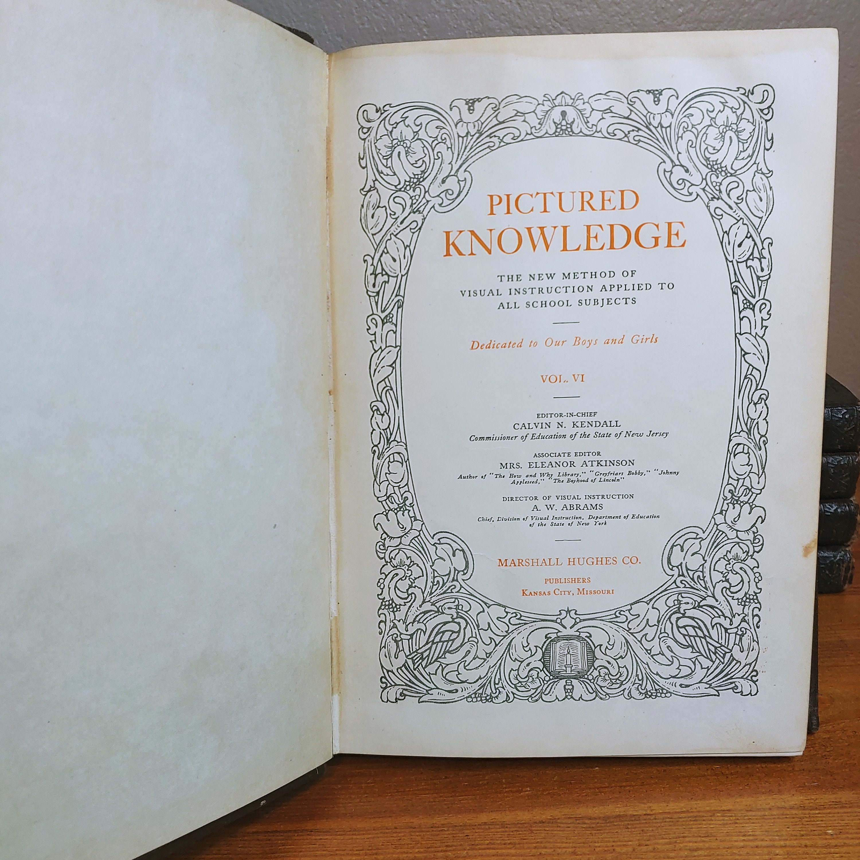 10-volume Set of Pictured Knowledge, Antique Children's Encyclopedias, 1927 Edition, School Reference Book Lot, Vintage Children's Books - Etsy 10-volume Set of Pictured Knowledge, Antique Children's Encyclopedias, 1927 Edition, School Reference Book Lot, Vintage Children's Books - Etsy