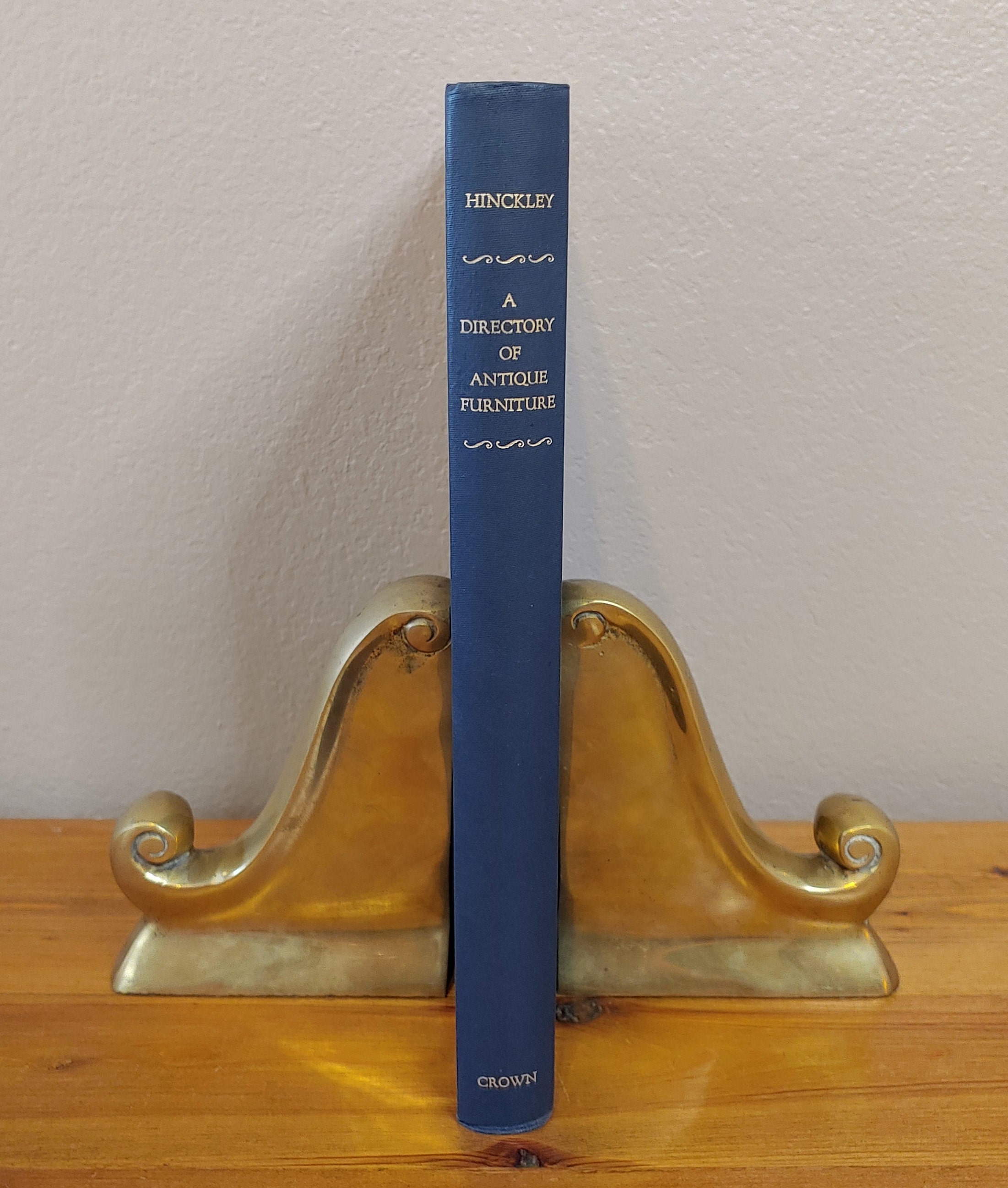 A Directory of Antique Furniture, F. Lewis Hinckley, Crown