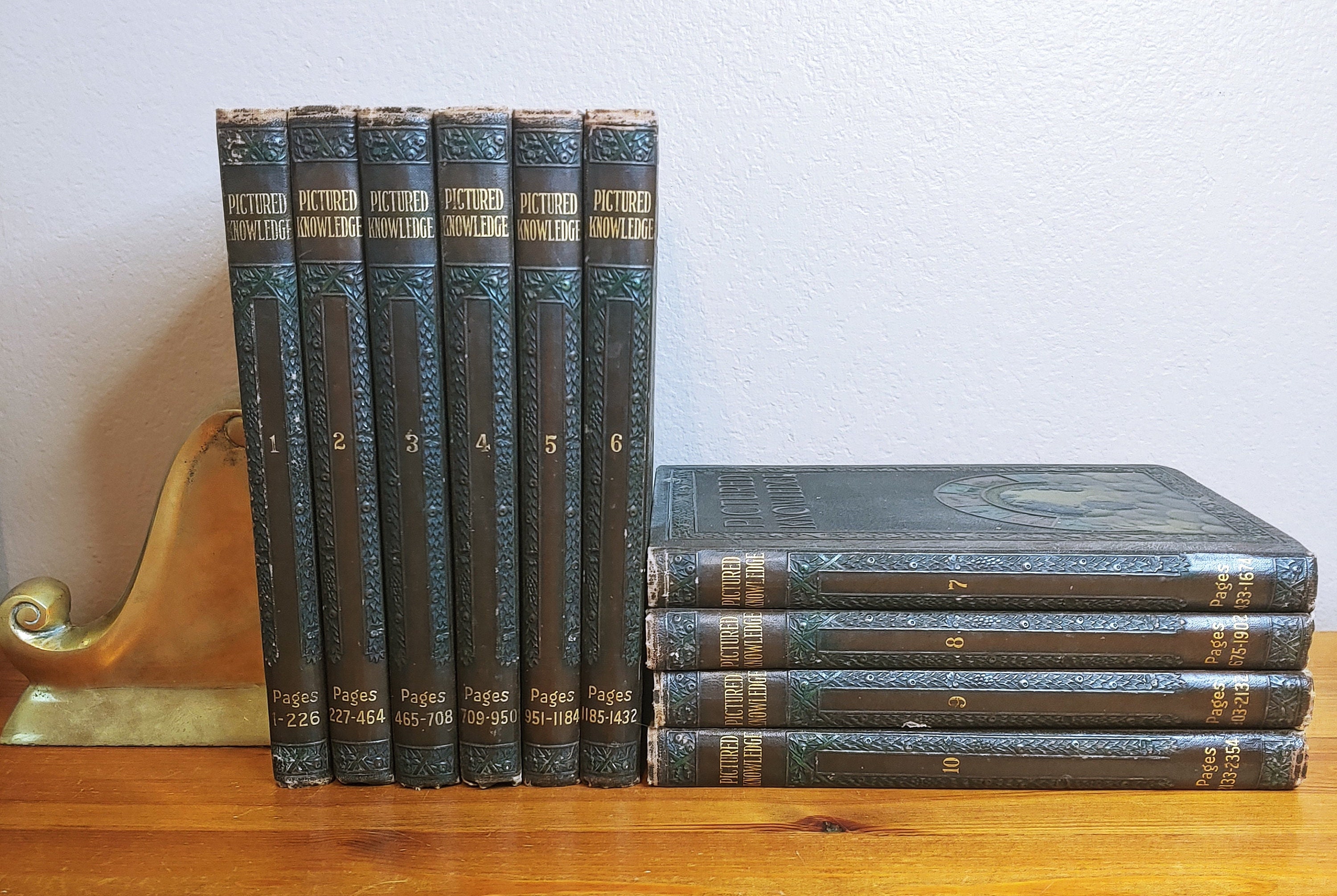 10-volume Set of Pictured Knowledge, Antique Children's Encyclopedias, 1927 Edition, School Reference Book Lot, Vintage Children's Books - Etsy 10-volume Set of Pictured Knowledge, Antique Children's Encyclopedias, 1927 Edition, School Reference Book Lot, Vintage Children's Books - Etsy