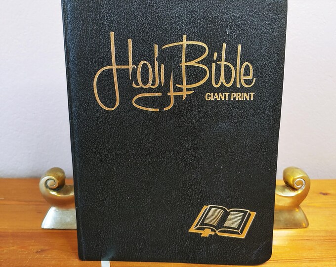 Giant Print Holy Bible, King James Version, KJV, Red Letter Edition ...