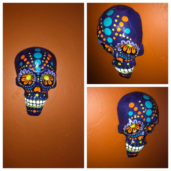 Mexican Calavera, Sugar Skull Gifts, Vibrant Purple Sugar Skull Hanger, Day  of the Dead, Dia de los Muertos Decor, Sugar Skull Wall Art