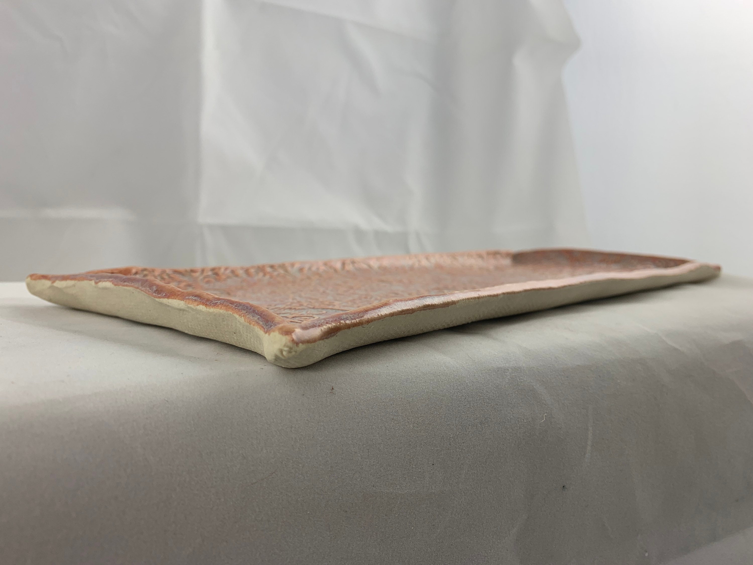 Große rechteckige Platte rosa lila und grau Hahn Volkskunst | Etsy