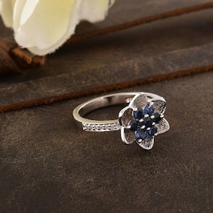 Blue Sapphire Flower Ring: Diamond Sterling Silver Floral Design
