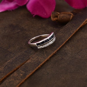 Natural Genuine Blue Sapphire & Diamond Studded Silver Ring, Blue Sapphire Statement Ring, Blue Sapphire Diamond Silver Band, Sapphire Ring