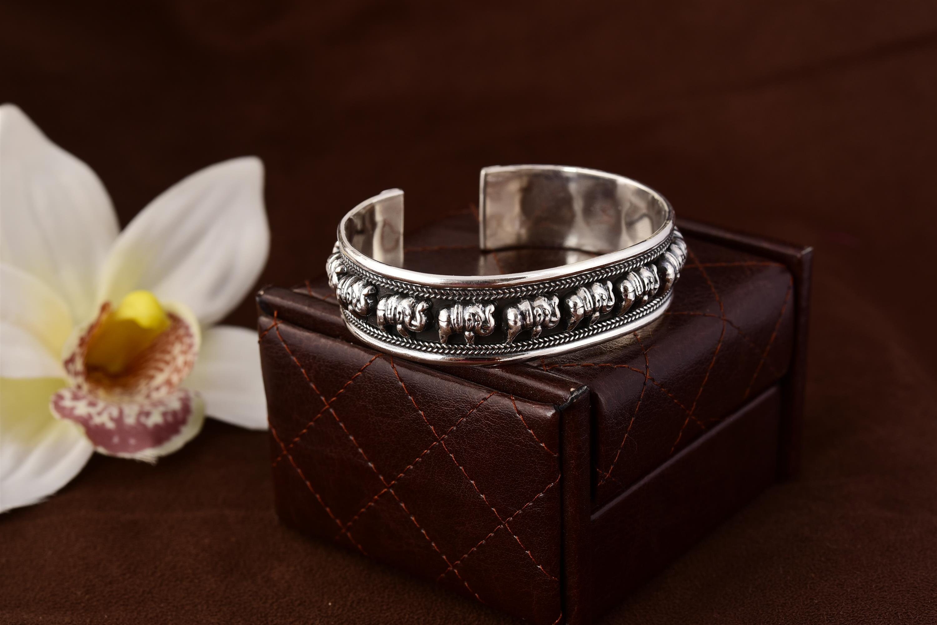 貴重　エレファント　ヘアーブレスレット Silver elephant hair bracelet - Etsy 日本 エレファントヘアー