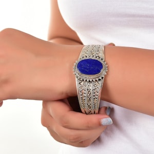 Lapis Lazuli Sterling Silver Bangle Bracelet: Antique Design