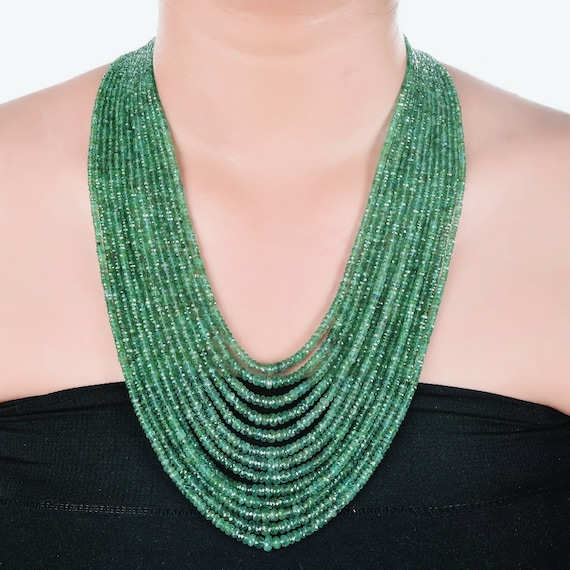 Real emerald beads necklace discount
