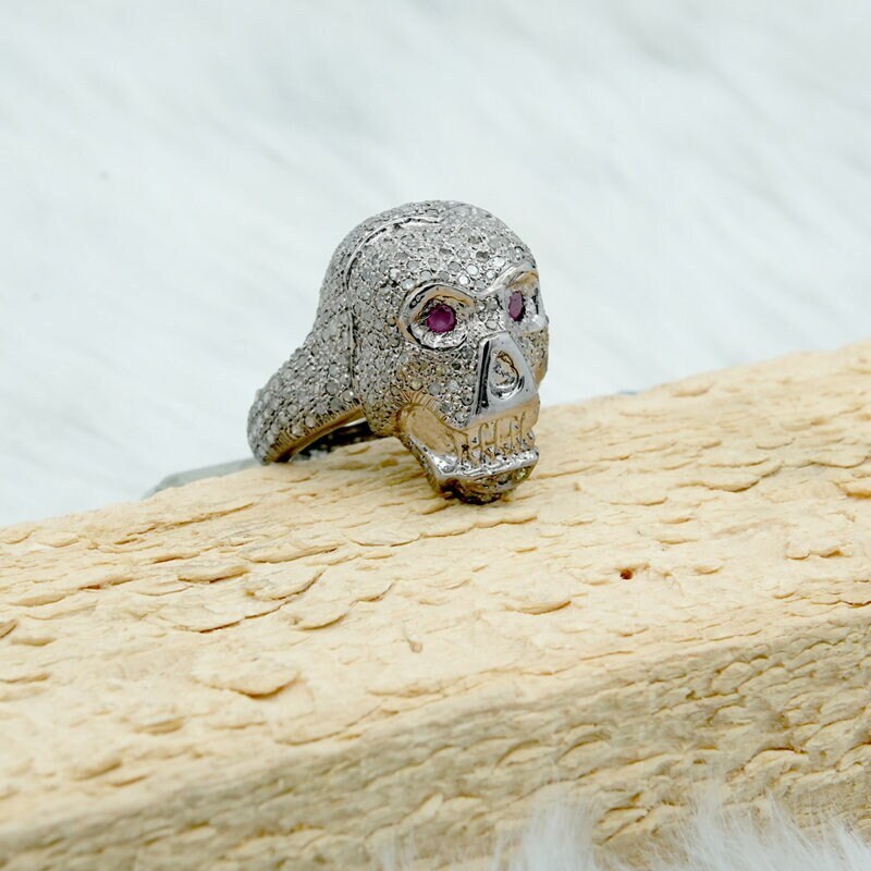 Ruby Eye Skull Ring - Etsy Ruby Eye Skull Ring - Etsy