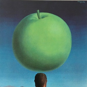 Tirage vintage original de 1975 par René Magritte. La carte postale. Surréalisme, Art mural moderne, Décoration d'intérieur, Différent