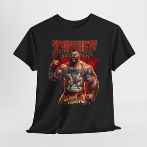 Maglietta con grafica di Zangief "The Red Cyclone" di Street Fighter