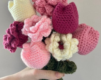 Crochet Flower Bouquet | Custom Wife/Girlfriend Present | Floral Arrangement | Dried Flowers | Mother’s Day Gift | Valentine’s |Unique Decor