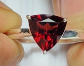 Garnet Ring, Garnet Trillion, Trillion Gemstone Ring, Natural Garnet, Silver Ring, Simple Band Ring, Christmas Ring, Everyday Ring