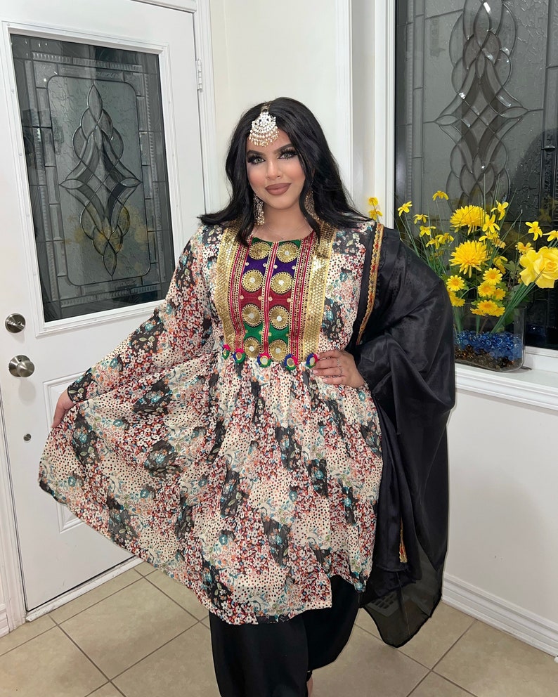 Afghan Dress Henadi image 1