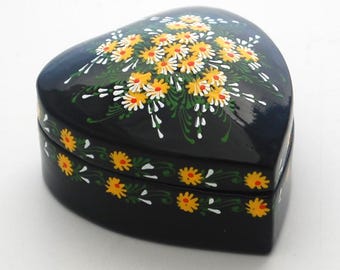 Vintage Herz Ring Lackdose Box - Handbemalt