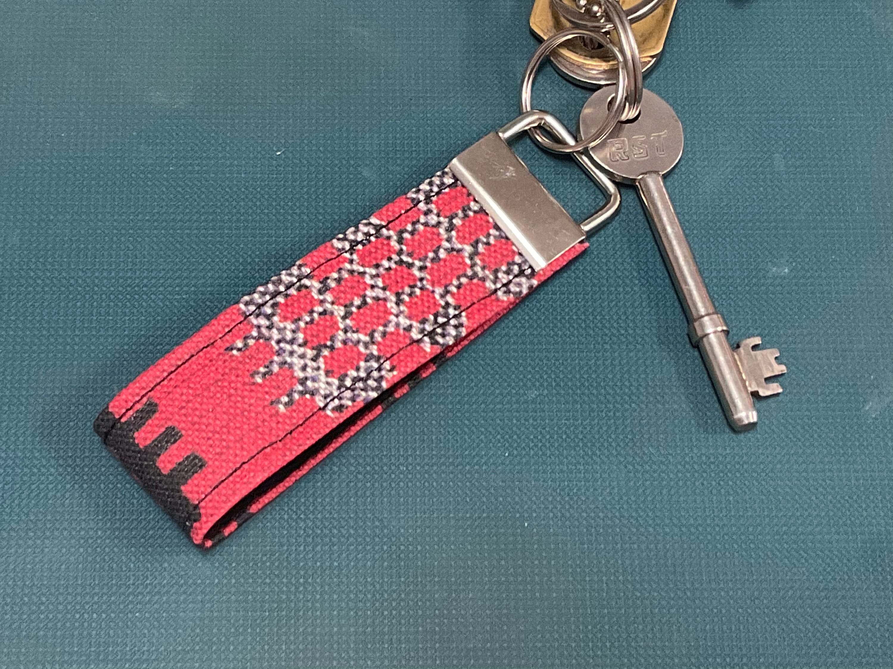 Welsh Blanket Tapestry Keyring in Red Etsy UK