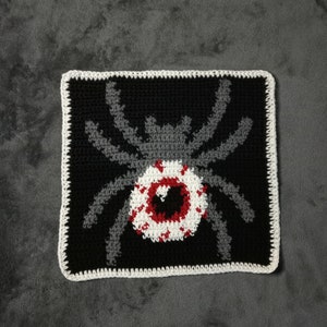 SPIDER - crochet tapestry pattern - Halloween decor