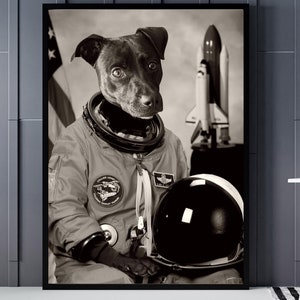 Custom Astronaut Pet Portrait, Personalised Pet Gifts, Animal on Human Body, Funny Pet Art, Custom Dog Portrait Gift, Astronaut Wal Art