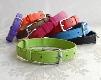 Green Leather Dog Collar Personalized, Green Dog Collar Leather, Lime Green Collar, Green Dog Collar for Boy and Girl, Light Green Collar