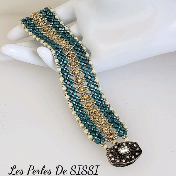 Ecru Turquoise Blue Women's Bracelet Handmade Cuff SUPERDUO Bead Bracelet Boho Facets and MIYUKI Seed Beads Vintage Clasp.
