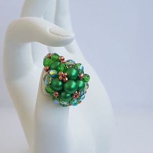 Cristallo Verde Perlato Trottole verdi in PURO CRISTALLO Sfaccettature Boho e perline di MIYUKI 11/0 Anello fantasia intrecciato a mano