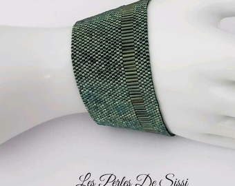 Women&#39;s Pearl Cuff Bracelet Blue/Green Metallic Effect Handmade Weaving DELICAS MIYUKI Tube Pearl Cuff BOHO Costume Jewelry