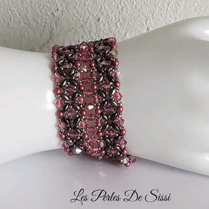 Pink crystal bead bracelet and SUPERDUO chameleon bead, handmade woven boho cuff jewelry for women