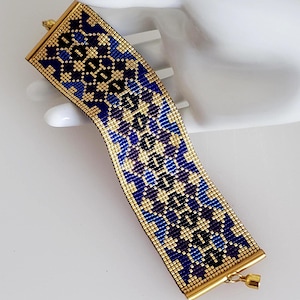 Bracciale geometrico con perline blu e oro, tessuto a mano su telaio a seme, gioielli MIYUKI DELICAS per uomo e donna.